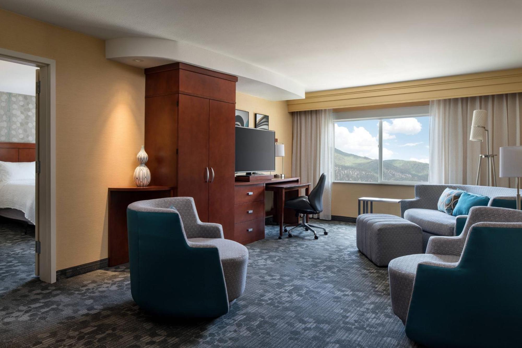 คอร์ตยาร์ด เกลนวูด สปริงส์ Hotel เกลนวูดสปริงส์ ภายนอก รูปภาพ